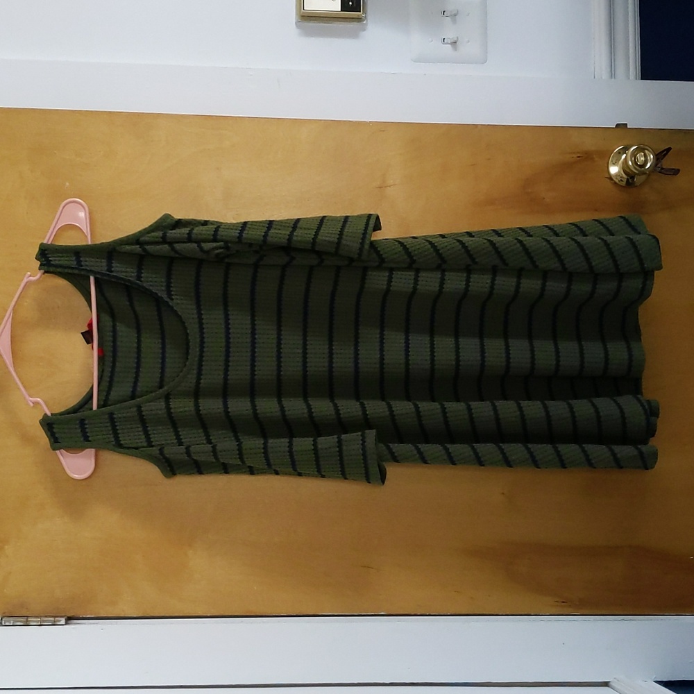 Comfortable cold shoulder dress